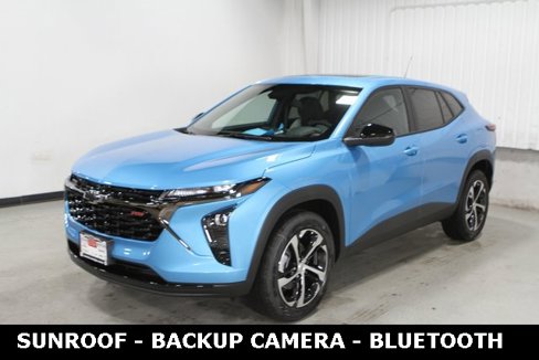 New 2026 Chevrolet Trax RS w/ Sunroof Package image 2