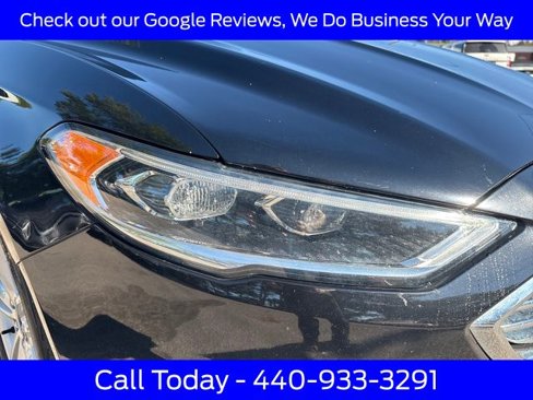 Certified 2018 Ford Fusion SE w/ Fusion SE Technology Package image 37