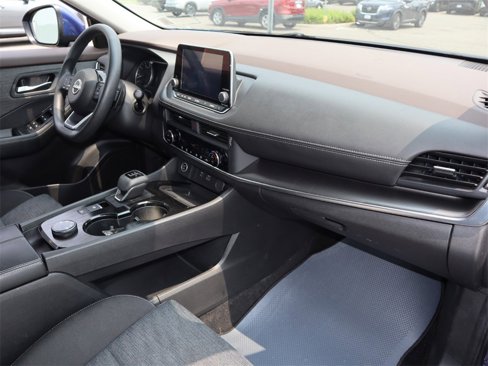 Certified 2023 Nissan Rogue SV image 26