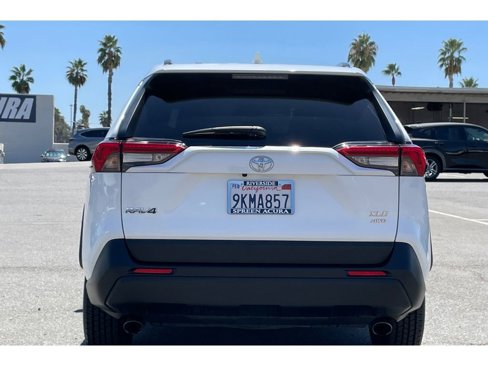 Used 2023 Toyota RAV4 XLE image 4