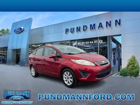 Used 2013 Ford Fiesta SE image 1