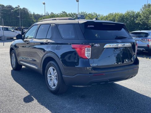 Used 2023 Ford Explorer XLT image 29