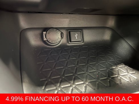 Used 2020 Toyota RAV4 XLE image 27