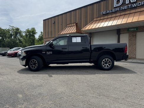 Used 2020 RAM 1500 Tradesman w/ Chrome Appearance Group image 43