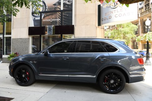 Used 2017 Bentley Bentayga image 7