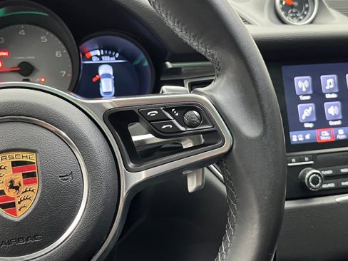 Used 2018 Porsche Macan S image 14