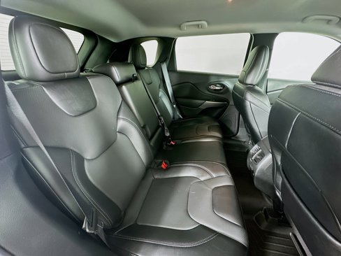 Used 2022 Jeep Cherokee Latitude Lux image 35