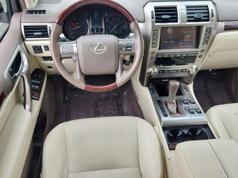 Used 2014 Lexus GX 460 Luxury image 13
