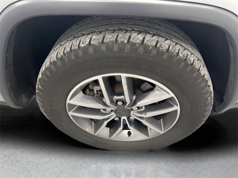 Used 2020 Jeep Grand Cherokee Limited image 26