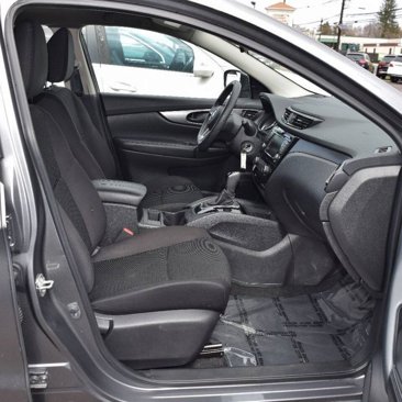Used 2021 Nissan Rogue Sport S image 16