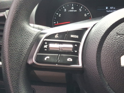 Used 2023 Kia Seltos LX image 20