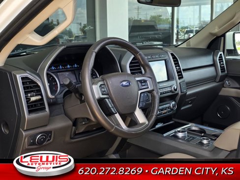Used 2021 Ford Expedition Max XLT image 19