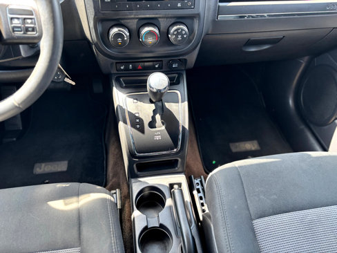 Used 2013 Jeep Compass Latitude image 16