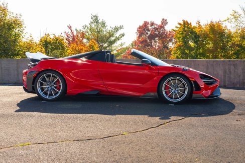 Used 2022 McLaren 765LT image 14