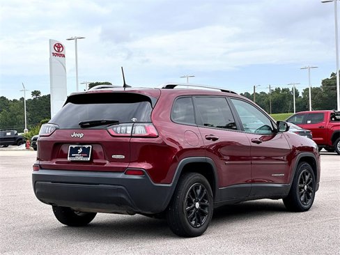 Used 2020 Jeep Cherokee Latitude image 8