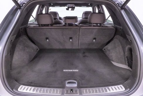 Certified 2022 Genesis GV70 2.5T w/ Advanced Package image 28