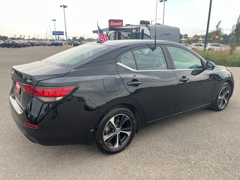 Used 2021 Nissan Sentra SV image 6