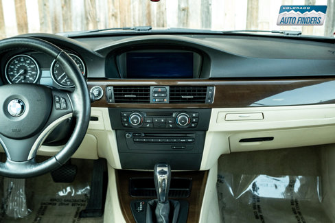 Used 2010 BMW 328i Convertible image 27