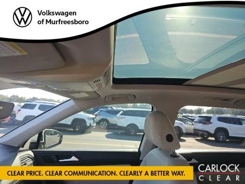 Certified 2020 Volkswagen Tiguan SEL image 9