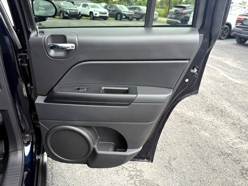Used 2011 Jeep Compass Latitude image 18
