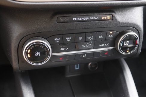 Used 2020 Ford Escape SEL image 27