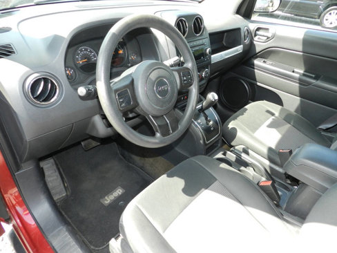 Used 2014 Jeep Compass Sport image 13