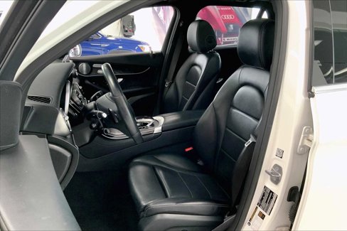 Used 2018 Mercedes-Benz GLC 300 4MATIC image 10