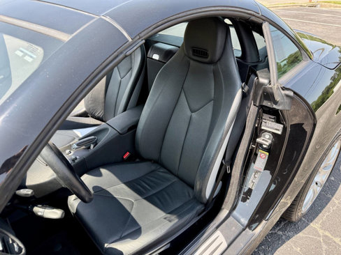 Used 2005 Mercedes-Benz SLK 350 image 18