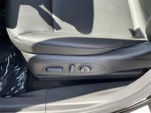 Used 2024 Buick Encore GX Sport Touring w/ Comfort Package image 13