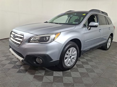 Used 2016 Subaru Outback 2.5i Premium image 6