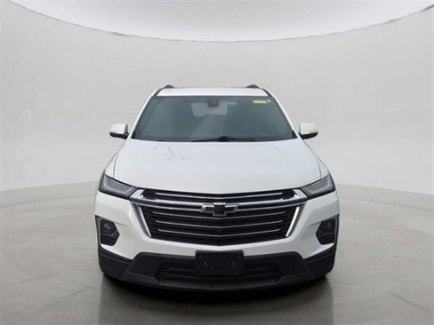 Used 2023 Chevrolet Traverse LT w/ Rear Camera Mirror Package image 27