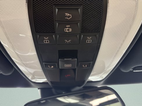 Used 2015 Mercedes-Benz E 400 4MATIC Coupe image 16