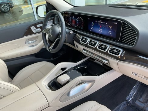 Used 2024 Mercedes-Benz GLE 350 4MATIC image 36