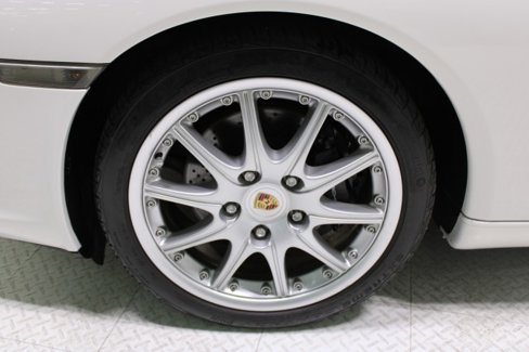 Used 2002 Porsche 911 Cabriolet image 31