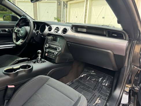 Used 2016 Ford Mustang GT w/ Interior & Wheel Package image 18