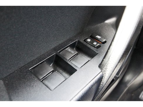 Used 2014 Toyota Corolla LE image 23