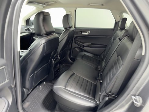 Used 2022 Ford Edge SEL w/ Convenience Package image 32
