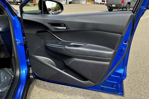 Used 2019 Toyota C-HR LE image 22