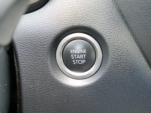 Used 2025 Toyota Corolla SE image 25