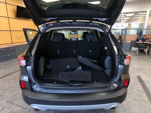 Certified 2020 Ford Escape SE image 22