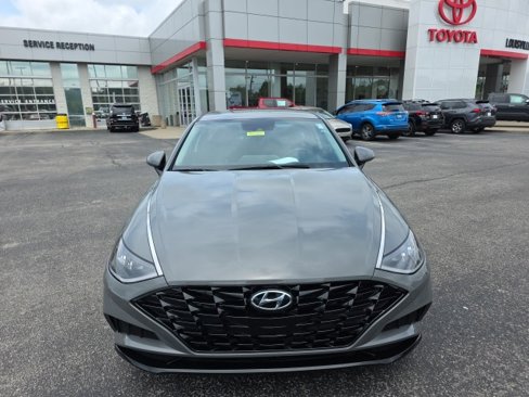Used 2022 Hyundai Sonata SEL image 3