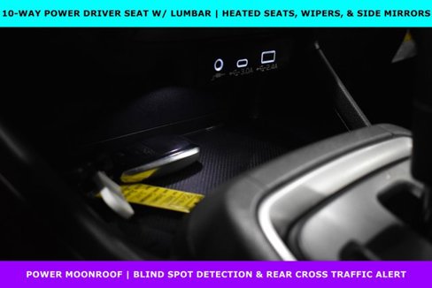 Used 2024 Subaru Crosstrek 2.0i Premium image 23