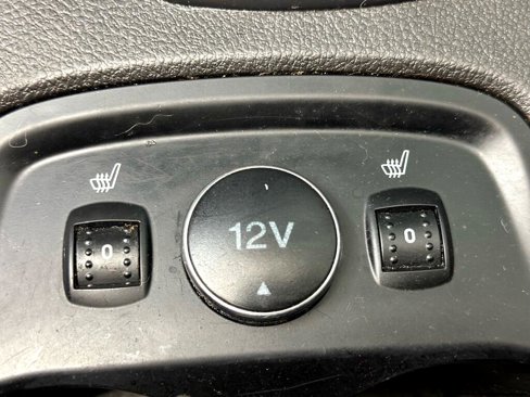 Used 2014 Ford Focus SE w/ SE Winter Package image 20