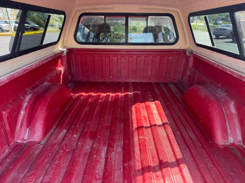 Used 2004 Chevrolet Silverado 2500 LT image 10