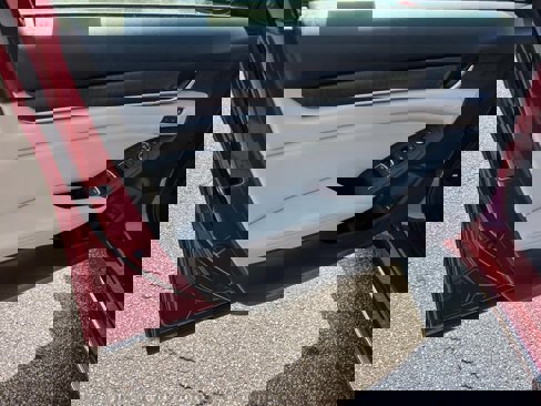 Used 2018 Honda Accord EX-L image 10