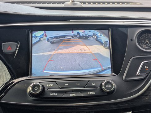 Used 2018 Buick Envision Essence image 32