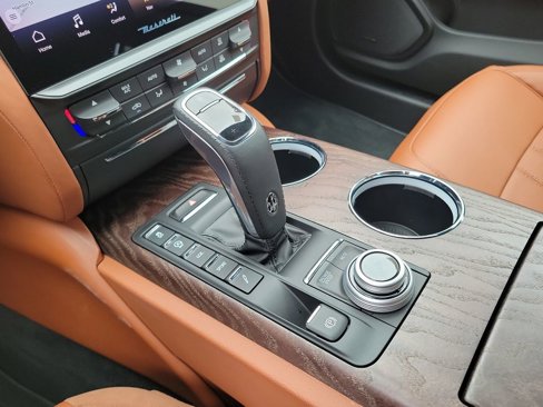 New 2023 Maserati Quattroporte Modena image 11