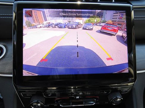Used 2021 Jeep Grand Cherokee L Limited image 16