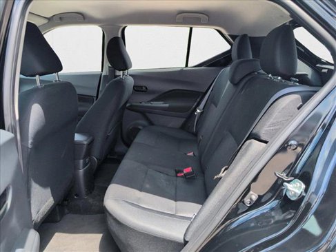 Used 2023 Nissan Kicks S image 17