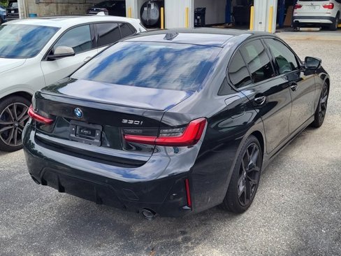 Used 2025 BMW 330i Sedan w/ M Sport Package image 2